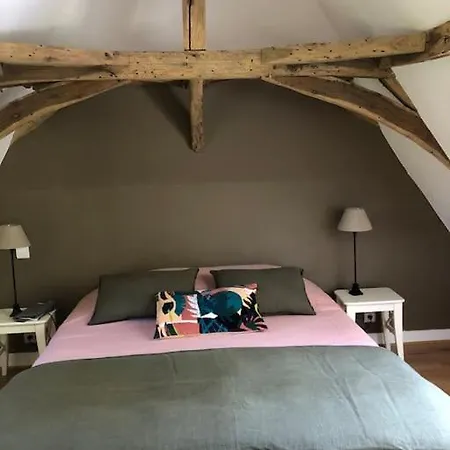 Holiday home Maison Au Calme, Piscine Chauffee Et *