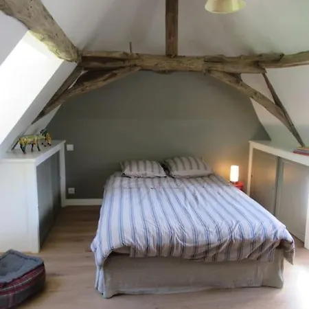Holiday home Maison Au Calme, Piscine Chauffee Et *