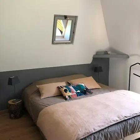 Maison Au Calme, Piscine Chauffee Et Urval