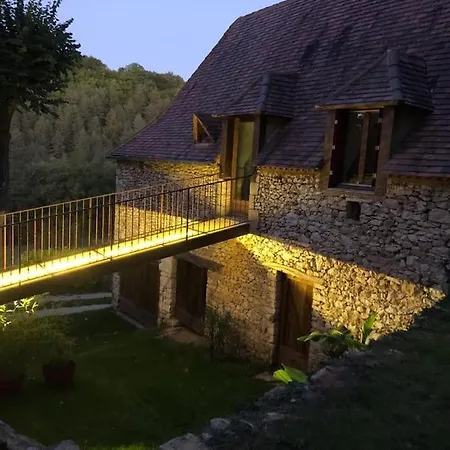 Maison Au Calme, Piscine Chauffee Et Holiday home *