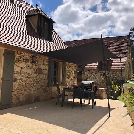 Holiday home Maison Au Calme, Piscine Chauffee Et Urval